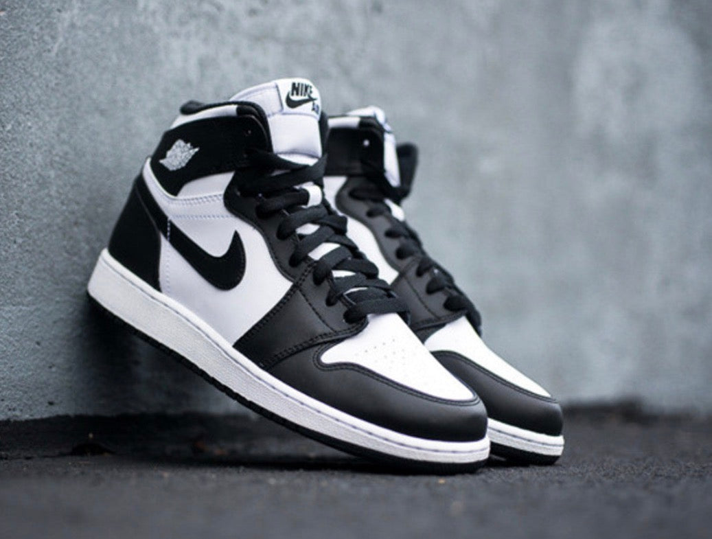 Jordan one Black and white