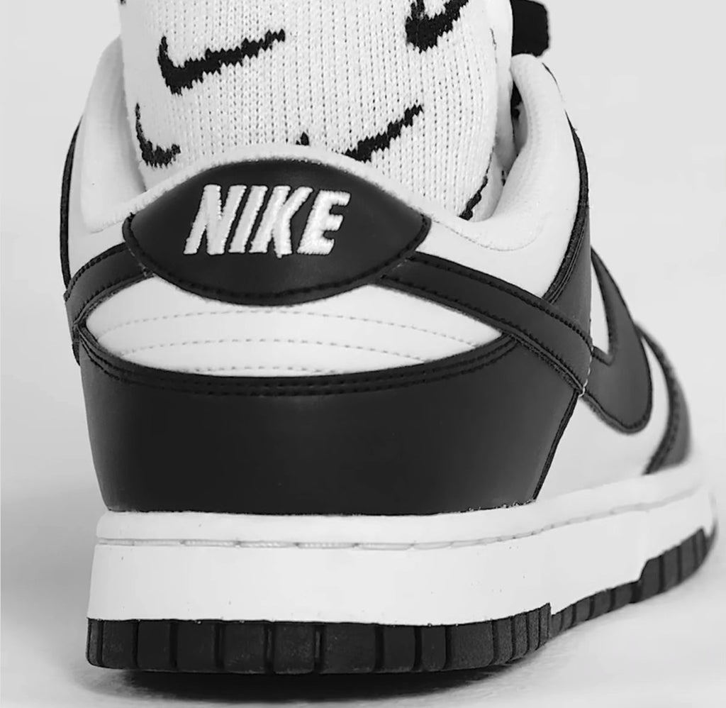 Nike Dunk Low 🖤🤍