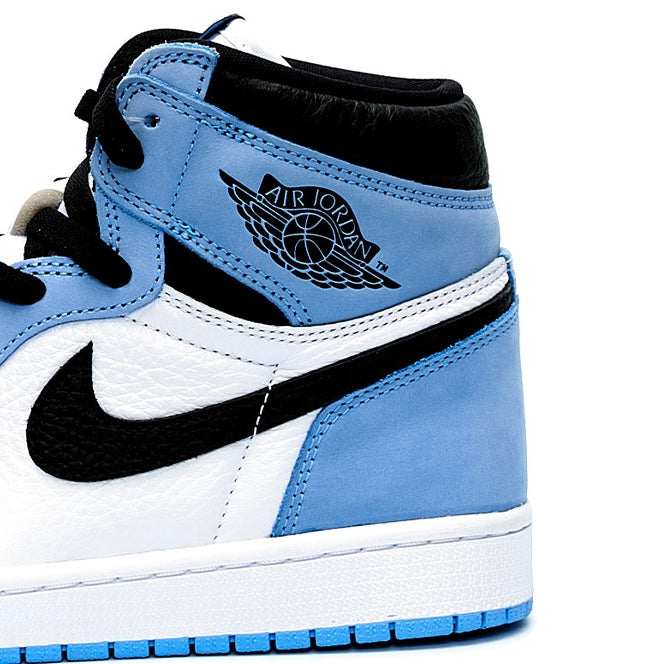 Jordan one blue 🩵🖤🤍