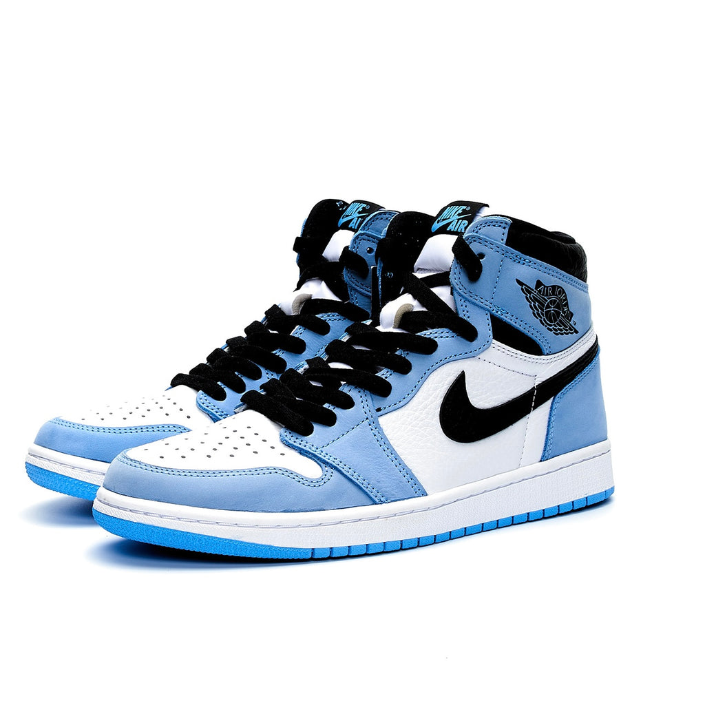 Jordan one blue 🩵🖤🤍