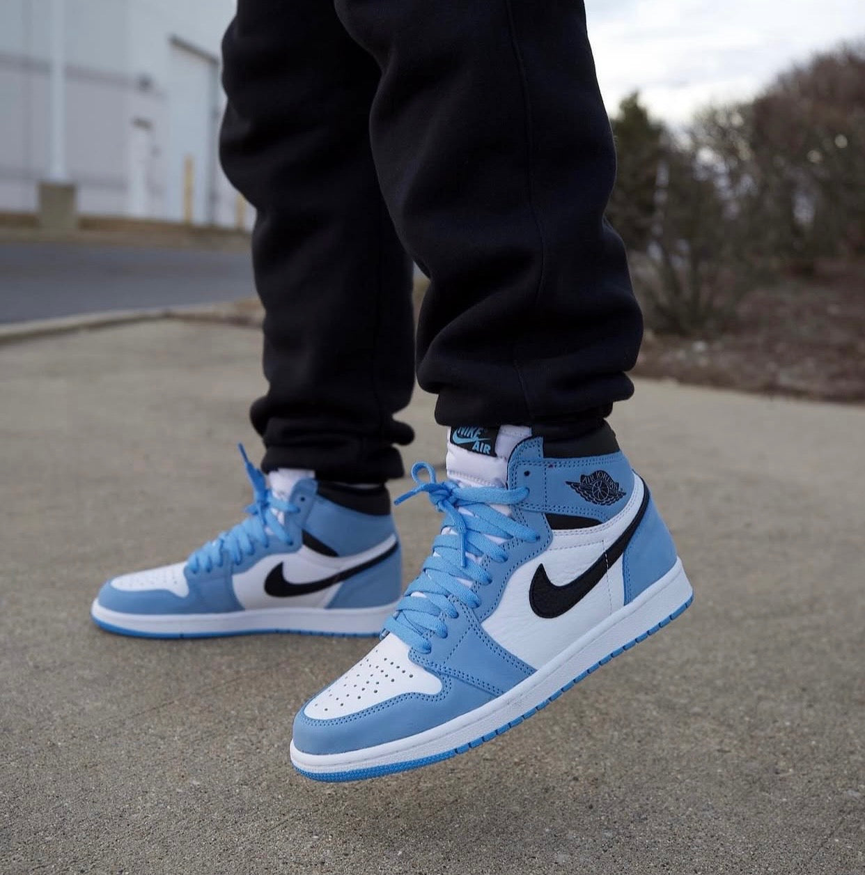 Jordan one blue 🩵🖤🤍
