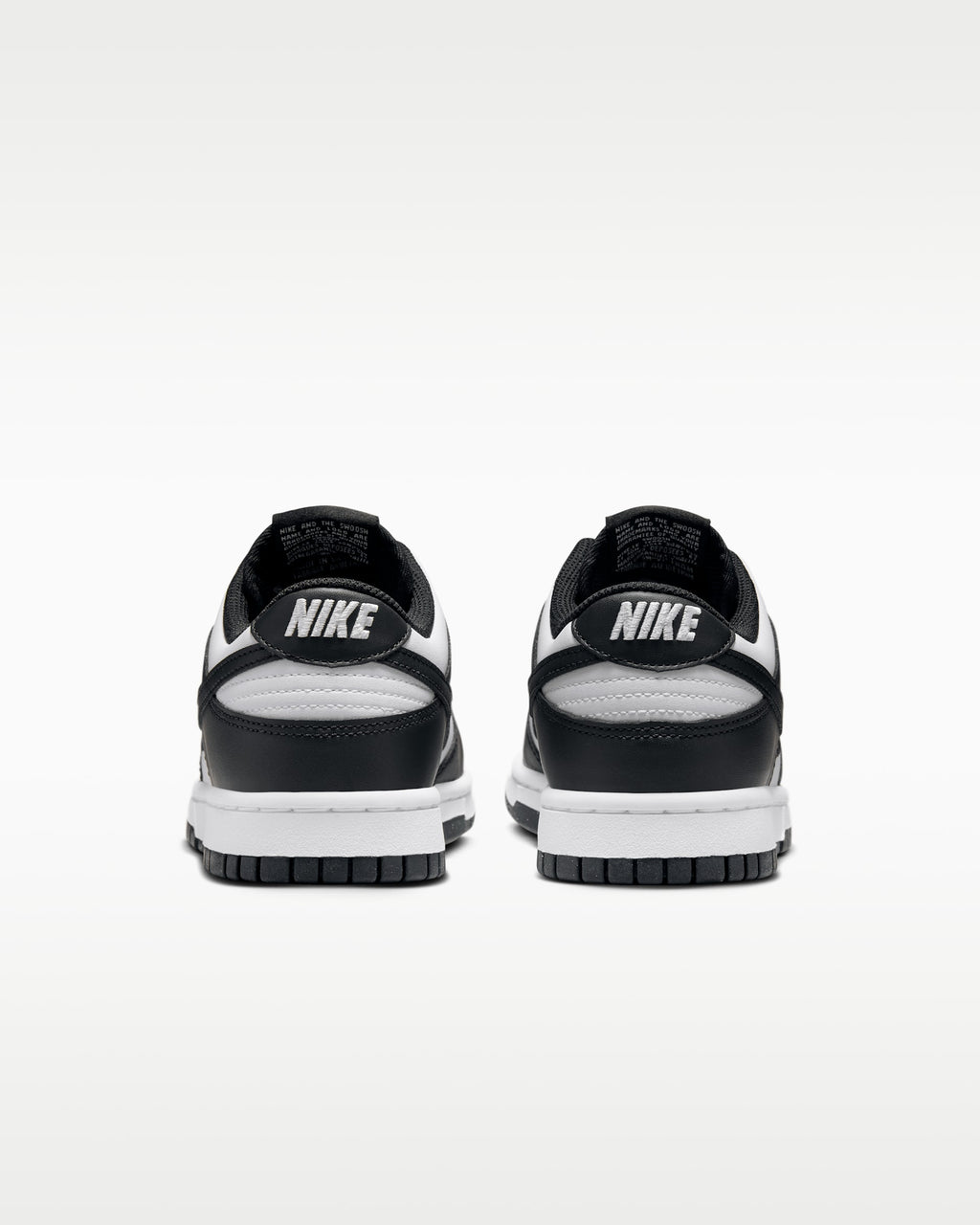 Nike Dunk Low 🖤🤍