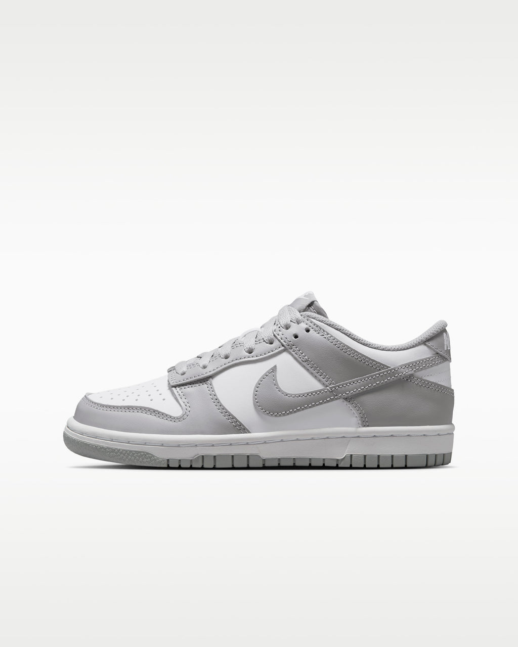 Nike Dunk Low 🩶🤍