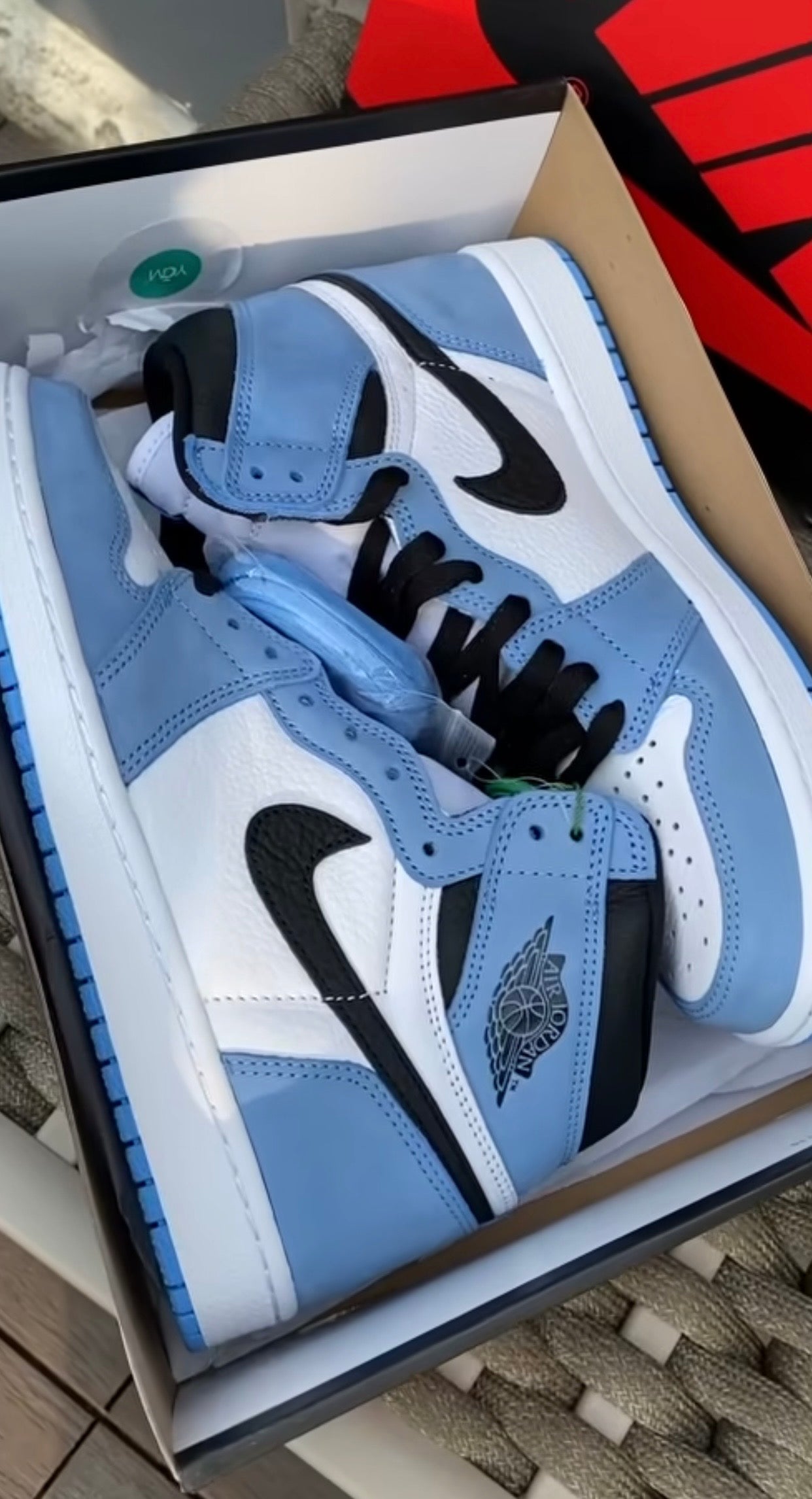 Jordan one blue 🩵🖤🤍